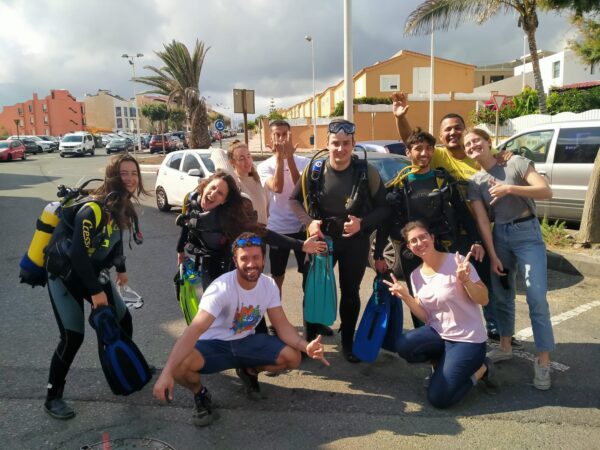 People that participated in the scuba diving experience.