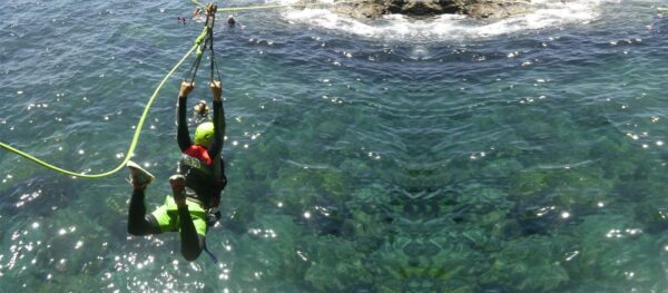 Coasteering_jump