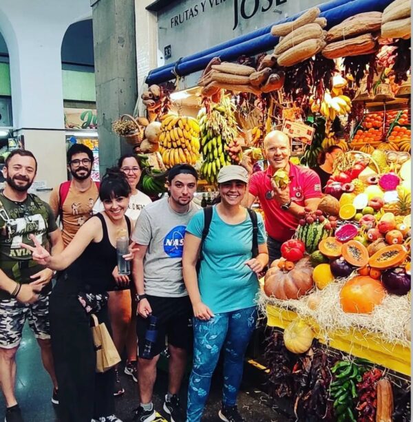 Local markets tour by bike - Image 9