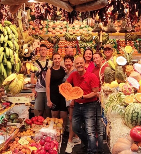 Local markets tour by bike - Image 6