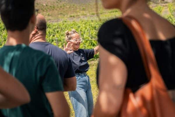 photo-bodega-tour-people