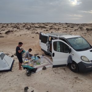 sleeping-bag-camping-tent-campervan--rental-laspalmas